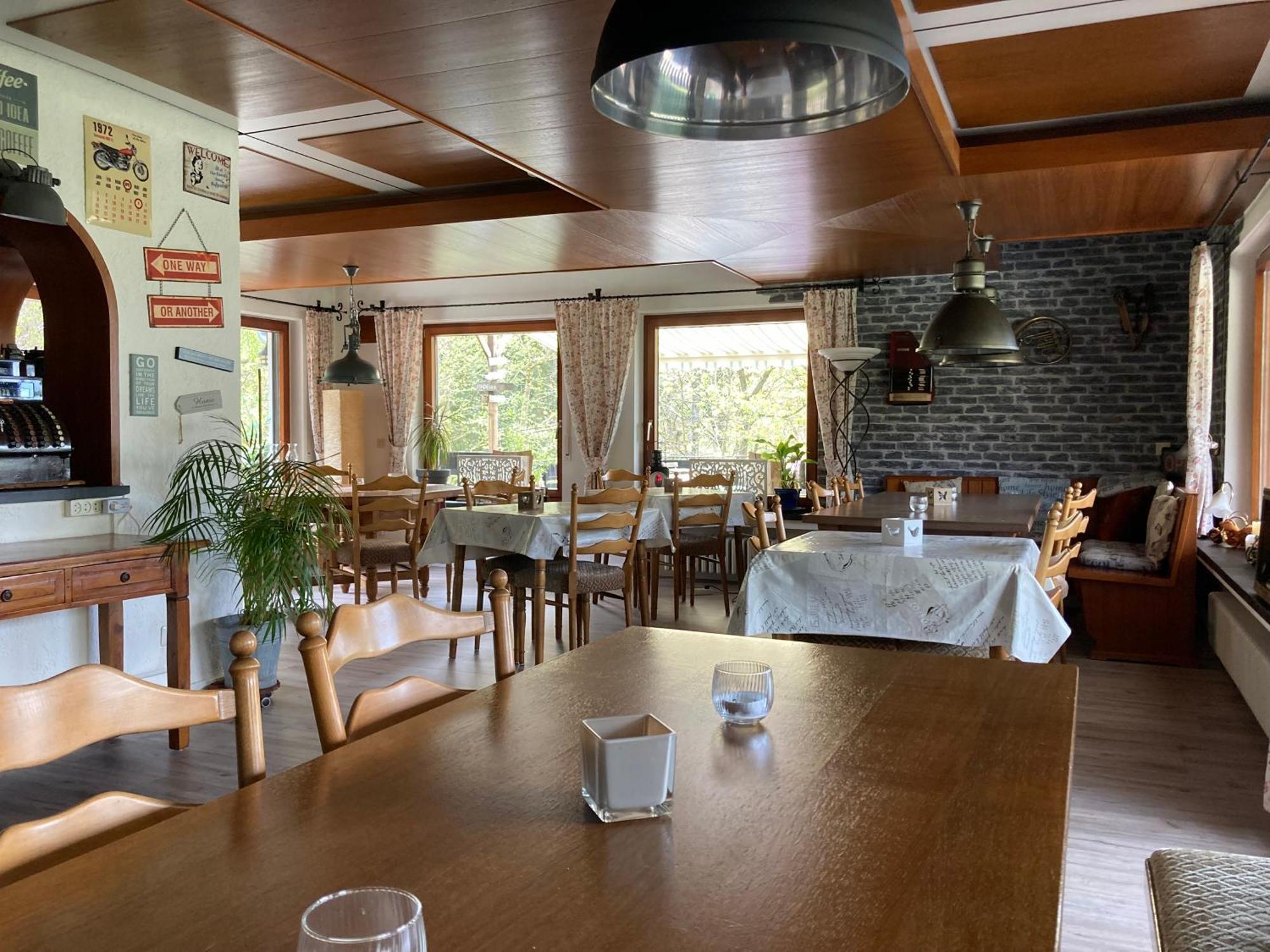 Gasthof Walhalja ชมาลเลนแบร์ก ภายนอก รูปภาพ