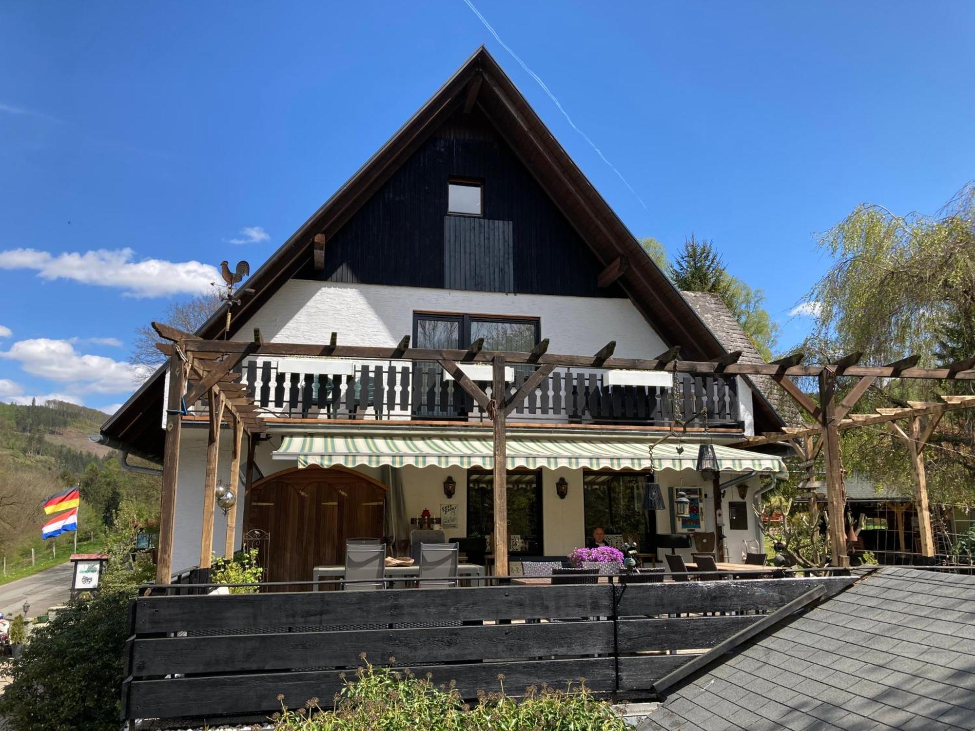 Gasthof Walhalja ชมาลเลนแบร์ก ภายนอก รูปภาพ
